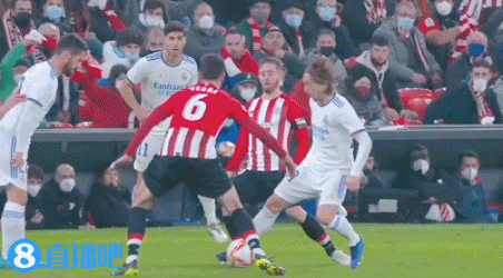 CBA常规赛：辽宁本钢胜四川金强